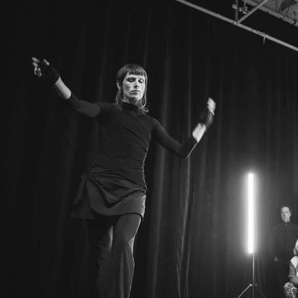 Rompre l'espace, corps fugace (Cabaret Neige 2025, Centre Jacques Michel Auger) Nicolas Nic Bourgeois